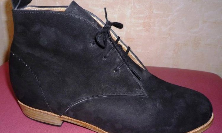 Confection de chaussures orthopédiques sur mesure au Puy-en-Velay